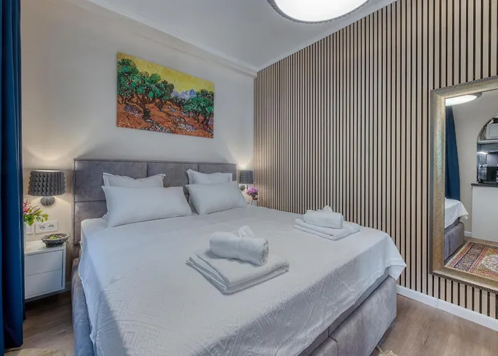 Studio Apartment Freddy